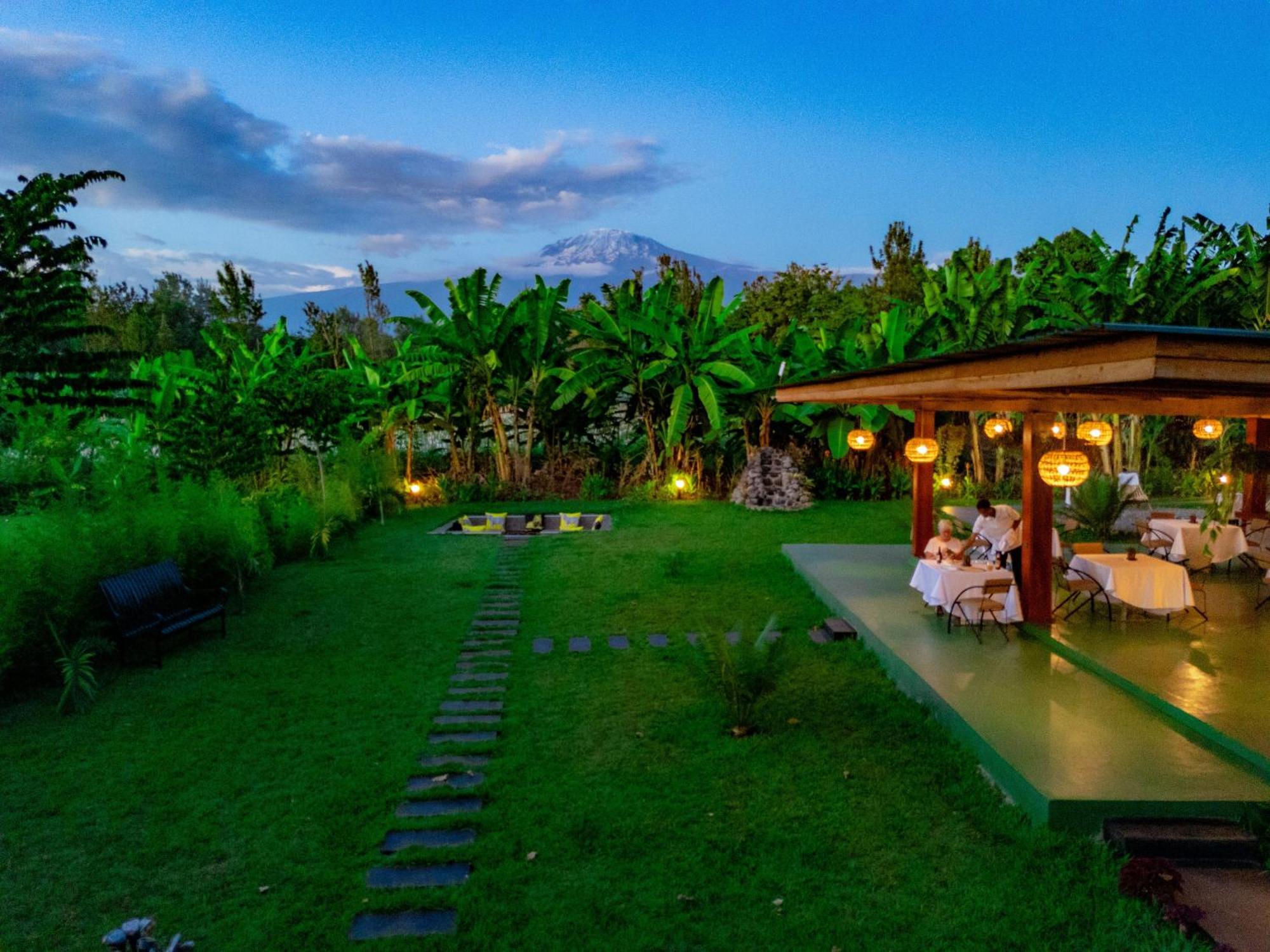 Shose Farmhouse Chalets & Campsite Moshi Exterior photo